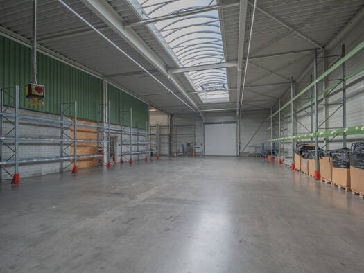 Lagerhalle zur Miete 13.668 € 3.905 m² Lagerfläche Deißlingen Deißlingen 78652