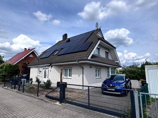 Einfamilienhaus zum Kauf 390.000 € 4 Zimmer 125 m² 649 m² Grundstück Hassel Hassel 39596