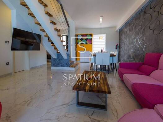 Haus zum Kauf 1.890.000 € 10 Zimmer 220 m² Grizane-Belgrad, Vinodolska Opcina Vinodolska opcina