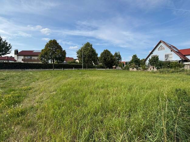 Grundstück zum Kauf 208.000 € 701 m² Grundstück frei ab sofort Gunzendorf Buttenheim 96155