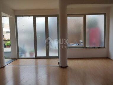 Büro-/Praxisfläche zum Kauf 458.000 € 5 Zimmer Pula 52100