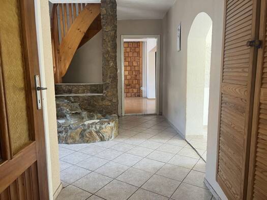 Mehrfamilienhaus zum Kauf 189.000 € 6 Zimmer 145 m² 474 m² Grundstück Kölleda 99625