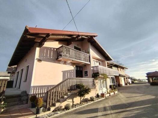 Einfamilienhaus zum Kauf 365.000 € 8 Zimmer 202 m² Gaj, Vrbovec Vrbovec 10340