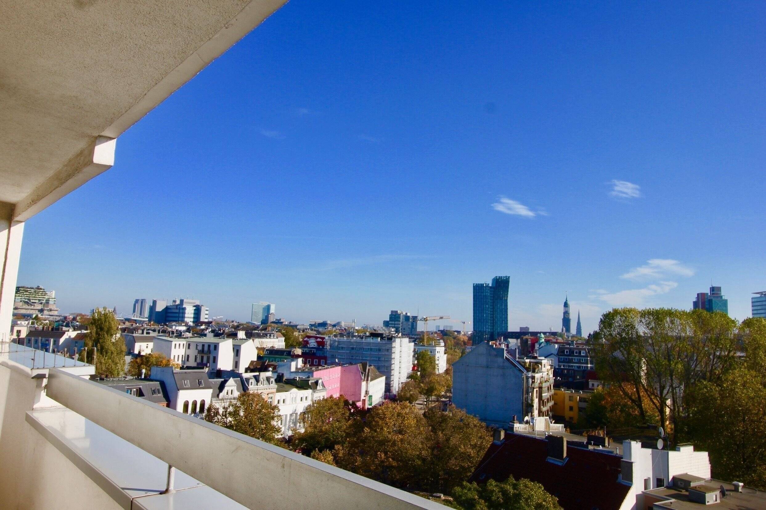 WEITBLICK Luxuswohnung - 2 Balkone - 2 CHICE Bäder - Whirlpool - mitten auf der legendären REEPERBAHN - aussergewöhnlich + besonders – Hamburg – Vorschaubild 19
