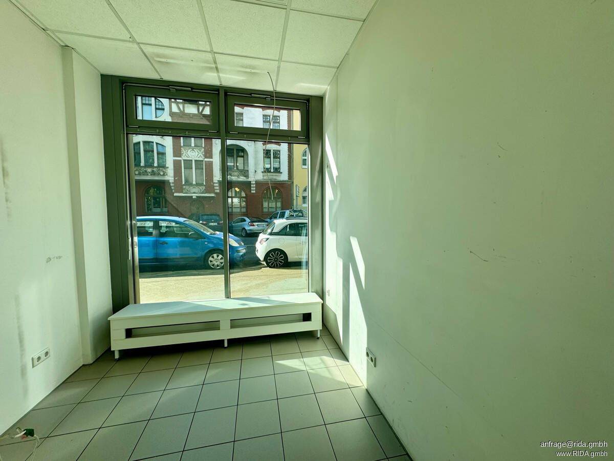 Property thumbnail 6