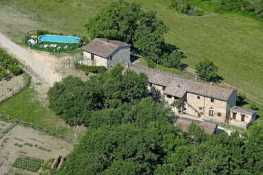 Bauernhaus zum Kauf 1.500.000 € 10 Zimmer 400 m² 200.000 m² Grundstück Siena