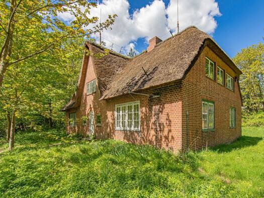 Haus zum Kauf 985.000 € 6 Zimmer 210 m² 22.534 m² Grundstück Schobüll Husum 25813