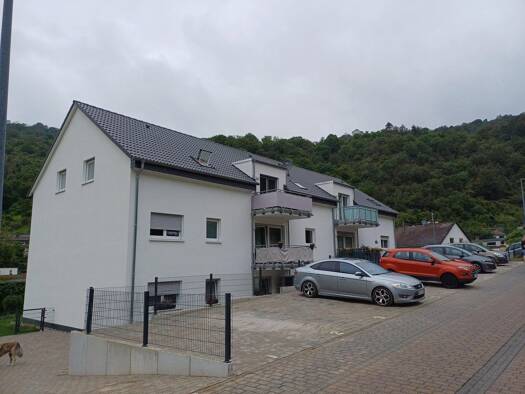 Wohnung zur Miete 980 € 4 Zimmer 94,5 m² 2. Geschoss frei ab 01.10.2026 Ligugéstraße Lorch Lorch 65391