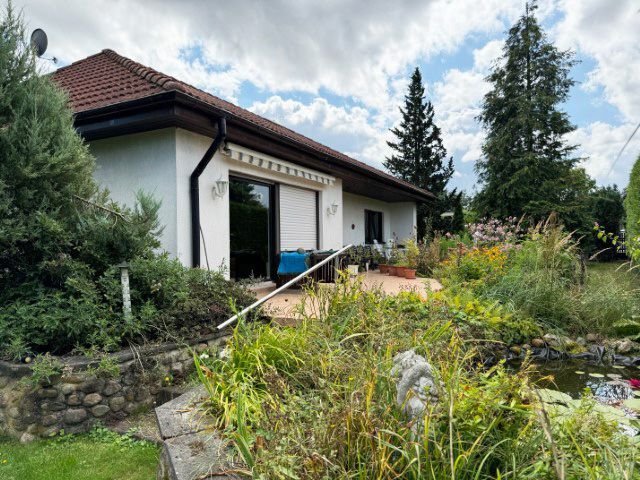 Einfamilienhaus zum Kauf 365.000 € 4 Zimmer 104 m²<br/>Wohnfläche 1.040 m²<br/>Grundstück Machern Machern 04827