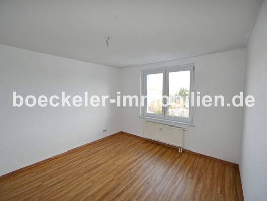 Wohnung zur Miete 315 € 3 Zimmer 52,2 m² 2. Geschoss frei ab 01.02.2026 Weißenfels 06667