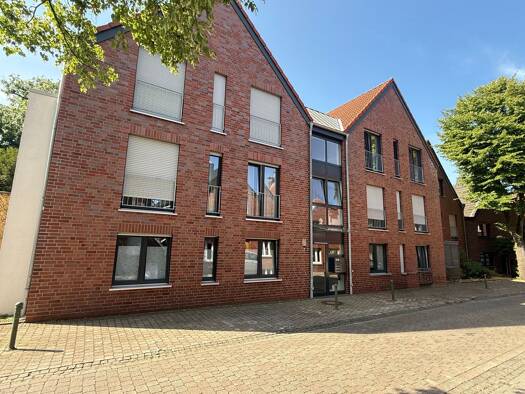 Wohnung zur Miete 1.058 € 3,5 Zimmer 92 m² Geschoss EG/2 frei ab 01.11.2026 Rosenstraße 7 Innenstadt Ahlen 59227