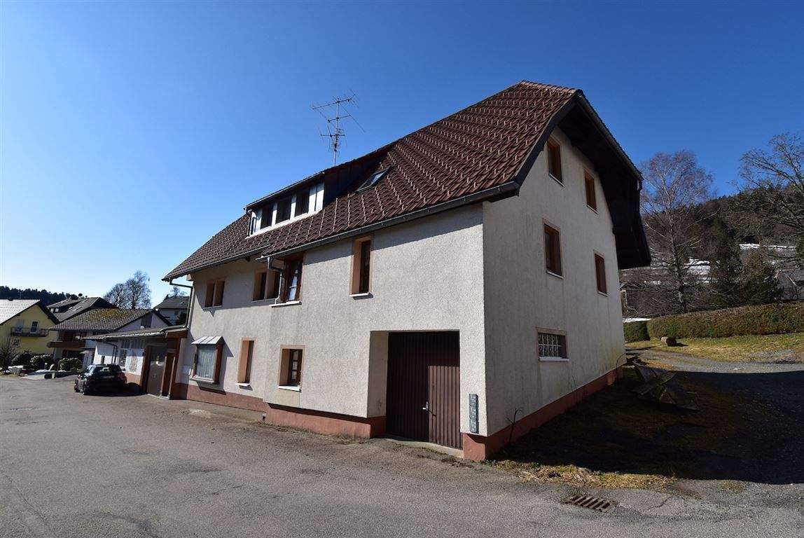 Immobilie in Todtmoos - Aufgepasst - 3 Familienhaus mit Gewerbehalle in Todtmoos! - Bild 2