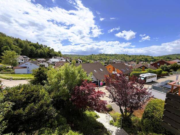 Einfamilienhaus zum Kauf 599.000 € 6 Zimmer 244 m² 573 m² Grundstück frei ab sofort Bilfingen Kämpfelbach 75236