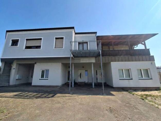 Mehrfamilienhaus zum Kauf als Kapitalanlage geeignet 484,5 m² Hollabrunn 2020