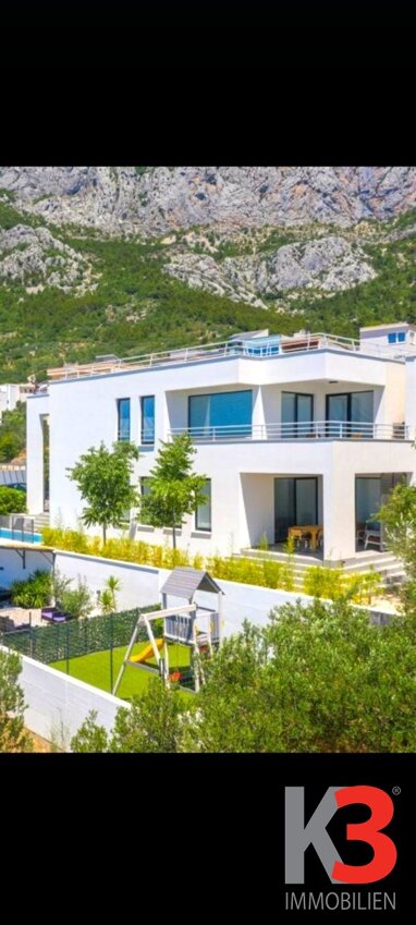 Haus zum Kauf 1.190.000 € 6 Zimmer 360 m² 300 m² Grundstück Makarska 21300