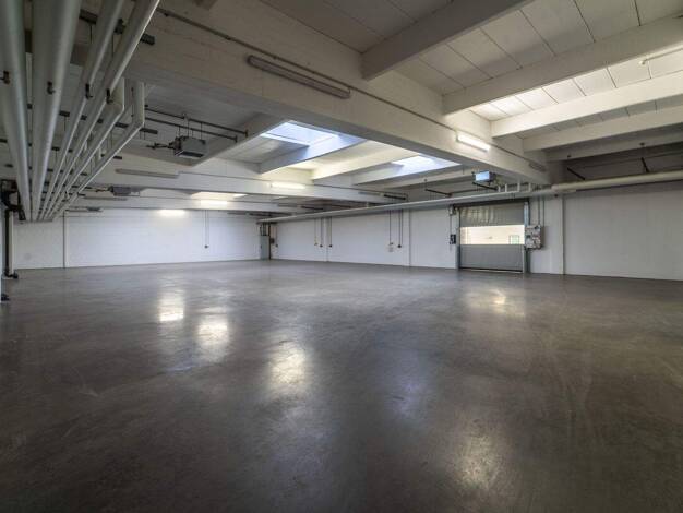 Lagerhalle zur Miete 19.135 € 8.900 m² Lagerfläche Schwarzenbach a d Saale Schwarzenbach 95126