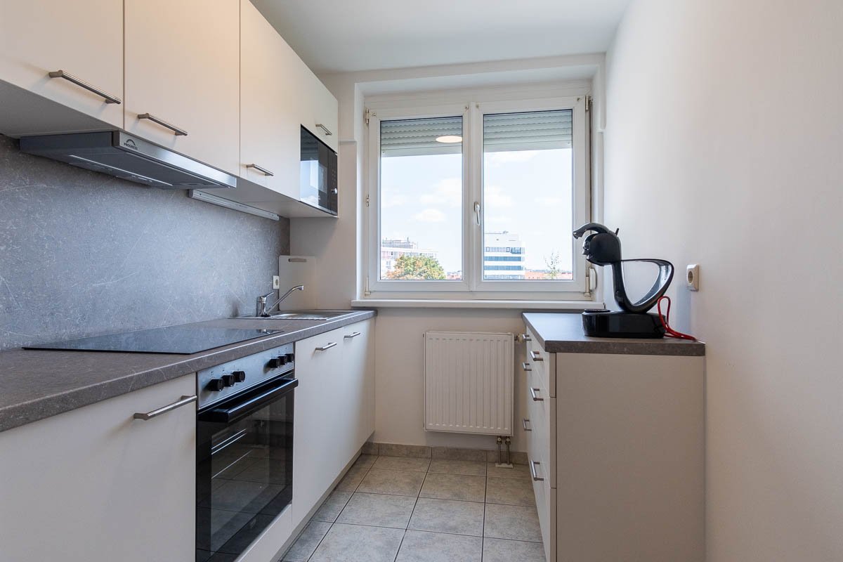 Wohnung zur Miete Wohnen auf Zeit 2.792 € 3 Zimmer 82 m²<br/>Wohnfläche ab sofort<br/>Verfügbarkeit Gries Graz 8020