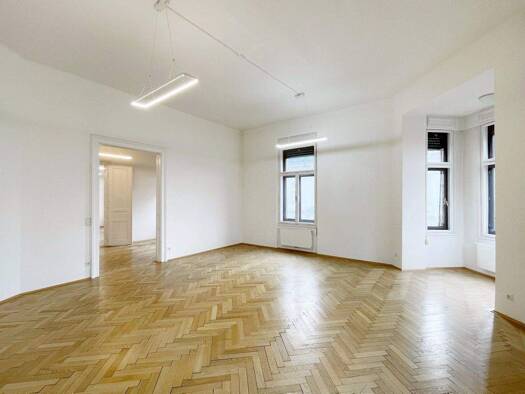 Büro zur Miete 11,80 € 5 Zimmer 217,8 m² Bürofläche Neutorgasse Innere Stadt Graz,01.Bez.:Innere Stadt 8010