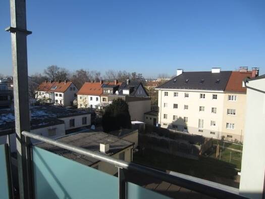 Wohnung zur Miete 594 € 2 Zimmer 47 m² Nikola Landshut 84034