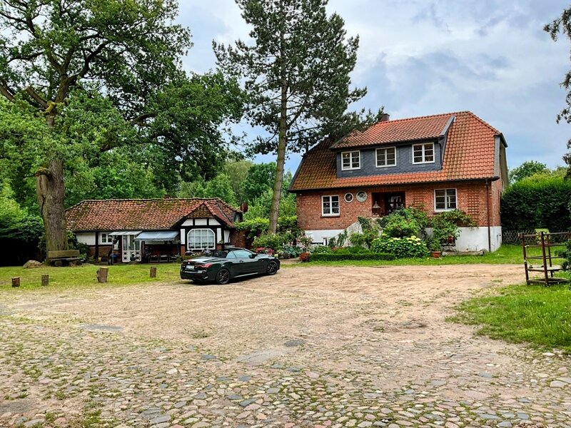 Einfamilienhaus zum Kauf 1.450.000 € 8 Zimmer 830 m²<br/>Wohnfläche 40.000 m²<br/>Grundstück Rothemühle Schwülper 38179