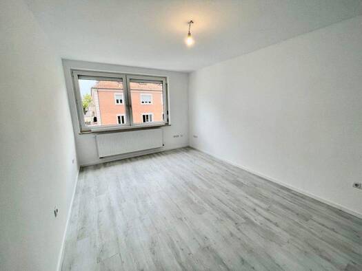 Wohnung zur Miete 420 € 1 Zimmer 31 m² 2. Geschoss frei ab 01.03.2026 Altstadt Würzburg 97080