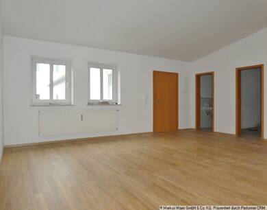Wohnung zur Miete 1.270 € 4 Zimmer 121,1 m² frei ab 01.10.2025 Dorfen Dorfen 84405