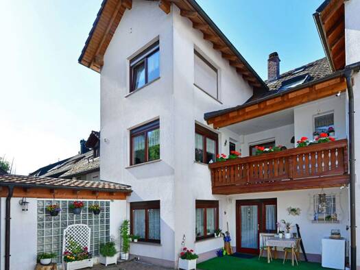 Reihenmittelhaus zum Kauf 556.000 € 8 Zimmer 218 m² 281 m² Grundstück Bad Säckingen 79713