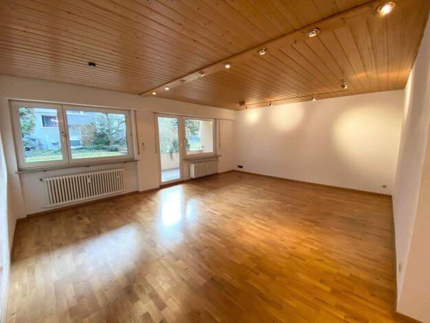 Wohnung zum Kauf 259.000 € 2,5 Zimmer 65,5 m² frei ab sofort Fellbach 70734