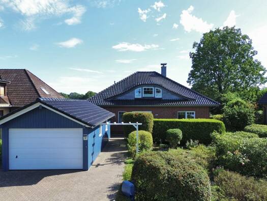 Einfamilienhaus zum Kauf 489.000 € 6,5 Zimmer 219 m² 1.131 m² Grundstück frei ab sofort Kirchwalsede Kirchwalsede 27386