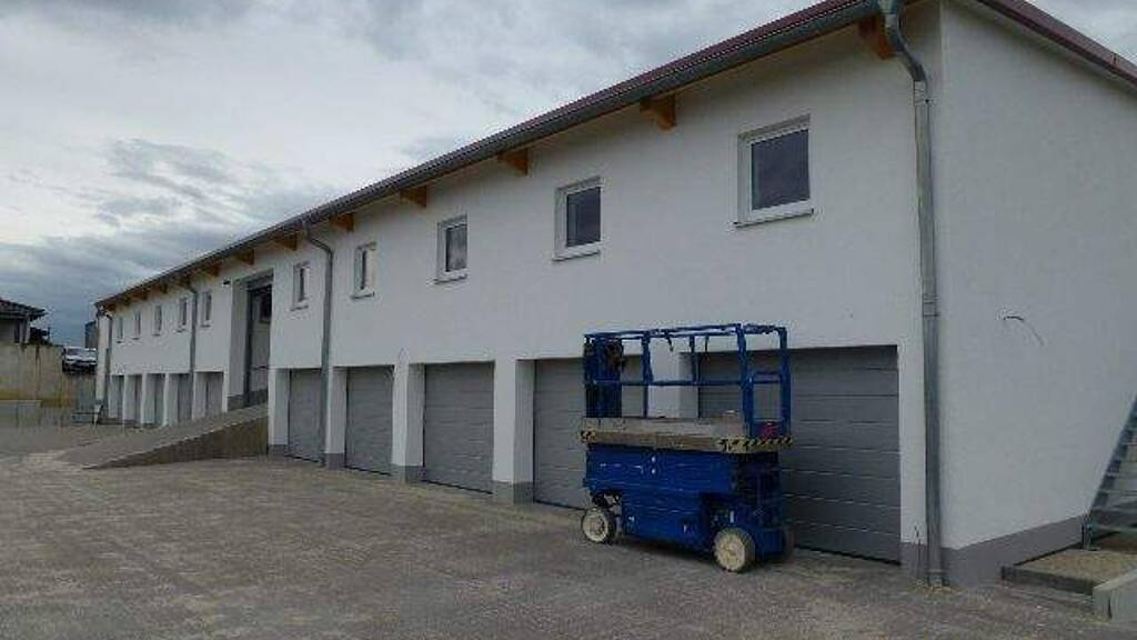 Halle/Industriefläche zur Miete 180 € 30 m² Lagerfläche Industriestraße Neufahrn Neufahrn in Niederbayern 84088