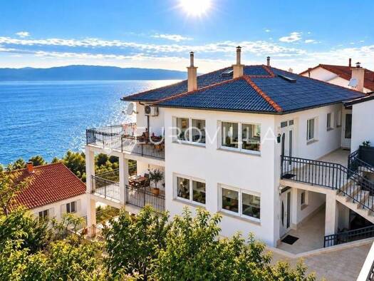 Wohnung zur Miete 1.500 € 2 Zimmer 70 m² Senj Senj