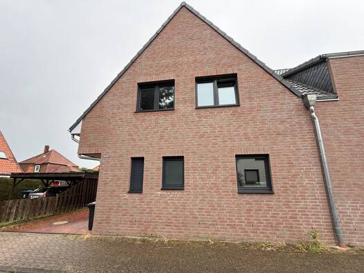 Doppelhaushälfte zur Miete 1.400 € 4 Zimmer 143 m² frei ab 01.10.2026 Von-der-Wense-Weg 3a Soltau 29614