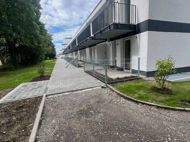 Studio zur Miete - Erstbezug 591 € 1 Zimmer 24,6 m² 2. Geschoss frei ab sofort Tunnelstraße 94 Kriegshaber Augsburg 86156