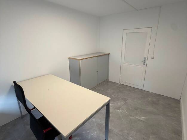 Bürofläche zur Miete provisionsfrei 399 € 33 m² Bürofläche Mühlenfeld Alt-Langenhagen Langenhagen 30853
