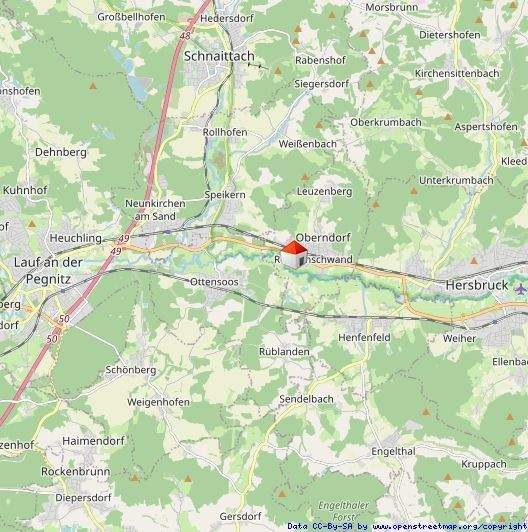 Immobilie in Reichenschwand - Gemütliche 2-Zimmer-Dachgeschoss-Wohnung ca. 56 m², mit EBK und Carport - Bild 2