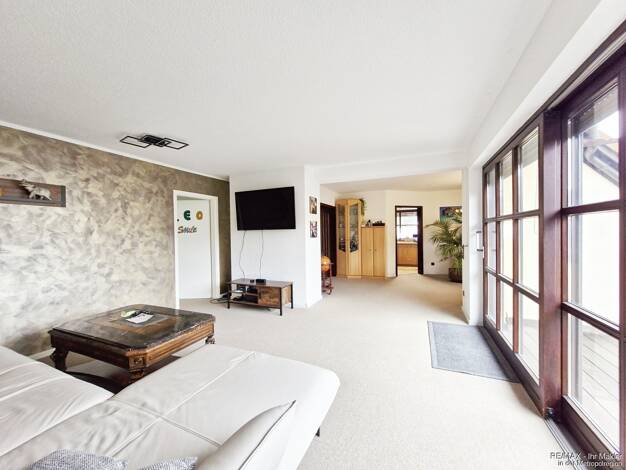 Wohnung zum Kauf 295.900 € 4 Zimmer 114 m² 1. Geschoss Rothaurach Roth 91154