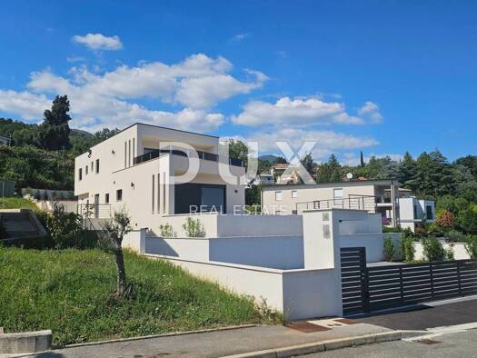 Einfamilienhaus zum Kauf 1.660.000 € 7 Zimmer Lovran 51415