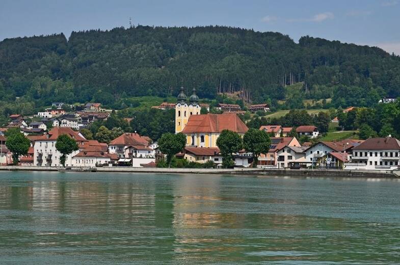 Einfamilienhaus zum Kauf 320.000 € 1 Zimmer 1 m² 407 m² Grundstück Obernzell Obernzell 94130