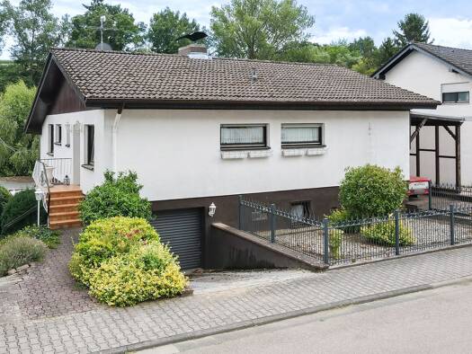Einfamilienhaus zum Kauf provisionsfrei 429.000 € 7 Zimmer 184,1 m² 730 m² Grundstück Rodau Groß-Bieberau 64401