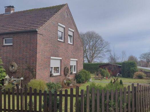 Einfamilienhaus zur Miete 625 € 4 Zimmer 95 m² 525 m² Grundstück frei ab 01.06.2026 Ardorf Wittmund 26409