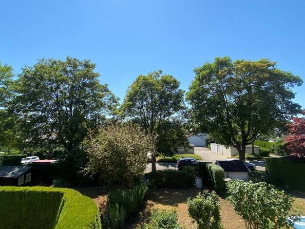 Reihenmittelhaus zum Kauf 5,5 Zimmer 152 m² 282 m² Grundstück frei ab sofort Böfingen Ulm 89075