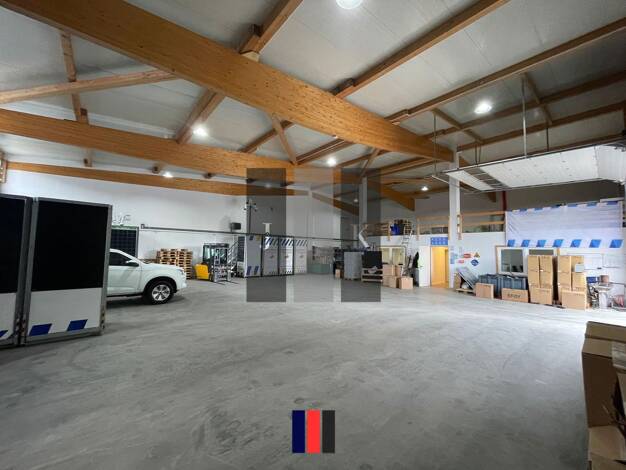 Lagerhalle zur Miete 9,32 € 348,6 m² Lagerfläche Halstenbek 25469