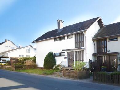 Doppelhaushälfte zum Kauf 247.500 € 5 Zimmer 105,5 m² 387 m² Grundstück Detmold / Hiddesen 32760
