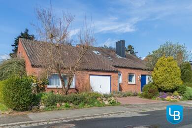 Reihenendhaus zum Kauf 339.000 € 10 Zimmer 165 m² 751 m² Grundstück Plön 24306