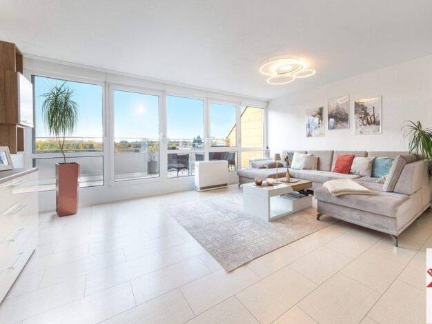 Wohnung zum Kauf 399.000 € 4,5 Zimmer 131 m² Maichingen Sindelfingen 71069