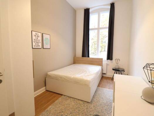 WG-Zimmer zur Miete 699 € 12 m² frei ab 16.03.2026 Wilmersdorf Berlin 10707