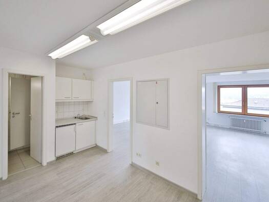 Bürogebäude zur Miete 8 € 75,5 m² Bürofläche Weststadt Pforzheim 75172