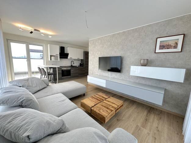 Wohnung zum Kauf 305.000 € 3 Zimmer 65,1 m² Dachgeschoss, 3. Geschoss frei ab sofort Solinger Str. Immigrath Langenfeld (Rheinland) 40764