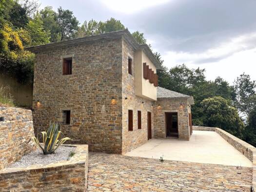 Haus zum Kauf 460.000 € 151 m² 1.566 m² Grundstück South Pilio Municipality 37010