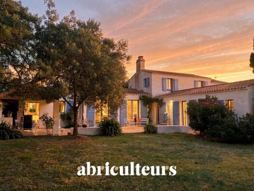 Haus zum Kauf 1.196.000 € 200 m² 1.263 m² Grundstück Noirmoutier Centre Noirmoutier-en-l'Île 85330